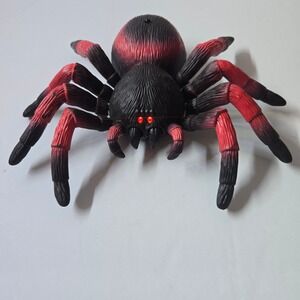 Terra Spider Toy Realistic Electronic Walking Black Red Halloween Prop